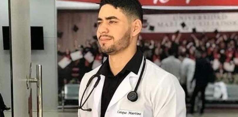 Na Cadeia Suspeito De Matar Estudante De Medicina A Facadas Preso Na