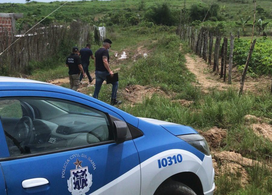 Sangue Derramado Corpo De Homem Encontrado Em Terra Nova Fala Genefax