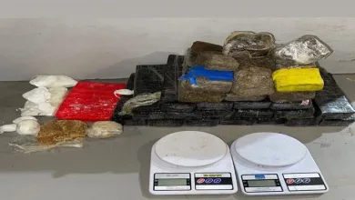 27kg de drogas foram encontrados em barril enterrado em Ilhéus, no sul da BA — Foto: Reprodução/SSP/BA