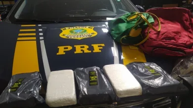 Foram encontrados cinco quilos de cocaína - Foto: Divulgação/PRF