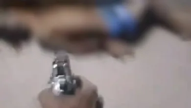IMAGENS FORTES: Vídeo mostra homem sendo executado com vários tiros em Santo Amaro. Foto: Reprodução/ Vídeo