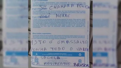 Suspeito anuncia assalto em lotérica na BA em bilhete de jogo — Foto: Reprodução/TV Bahia