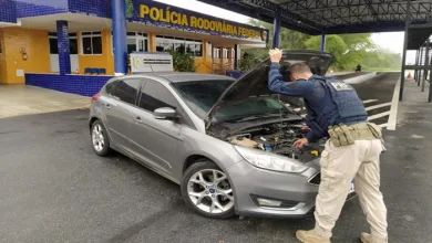 Carro roubado na capital baiana é recuperado pela PRF na BR-116 - Foto: Divulgação/PRF