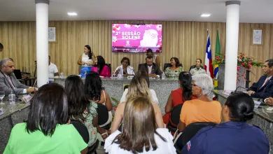 Sessão Solene realizada pela Câmara de Amélia Rodrigues em homenagem às mulheres - Foto: Fala Genefax