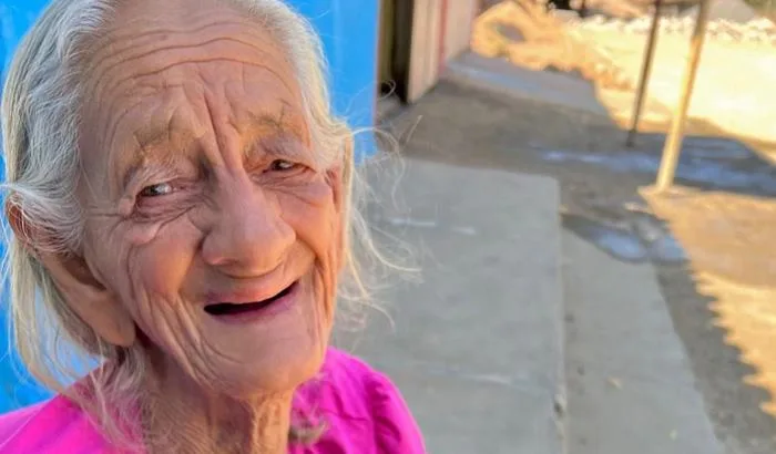 'Vó Senhora', influenciadora baiana com 5 milhões de seguidores, morre aos 96 anos - Foto: Reprodução