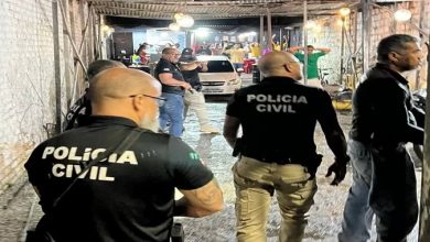 Polícia Civil cumpre mandado de prisão durante ações no entorno da Micareta de Feira- Foto: Divulgação/ Ascom-PC