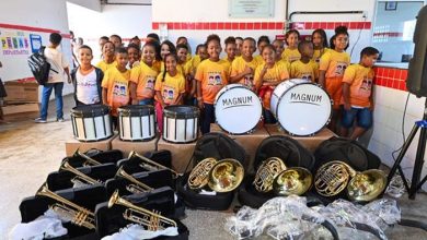 Prefeitura de Santo Amaro entrega primeira remessa de instrumentos musicais do PEMAC - Foto: Reprodução/ASCOM