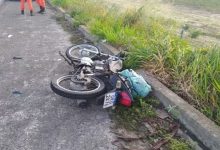 Motociclistas morrem em colisão frontal no extremo sul da Bahia — Foto: Reprodução/Redes Sociais